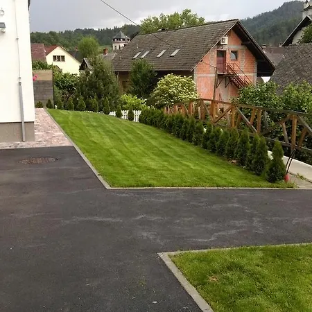 Tourist Farm Megušar