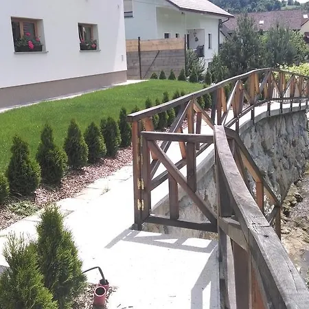 Tourist Farm Megusar Фермерский дом