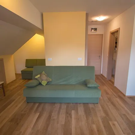 Tourist Farm Megušar *