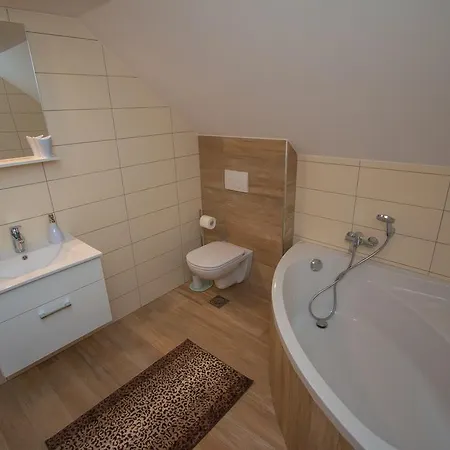 Tourist Farm Megušar Farma *