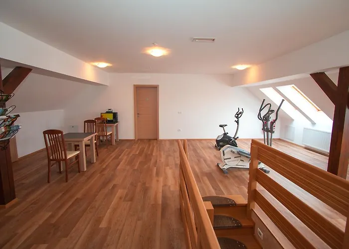 ファームステイ Tourist Farm Megusar Škofja Loka