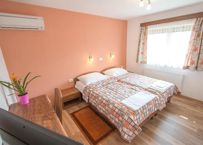 Tourist Farm Megusar Çiftlik konaklama