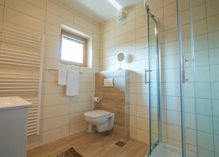 Tourist Farm Megusar ファームステイ