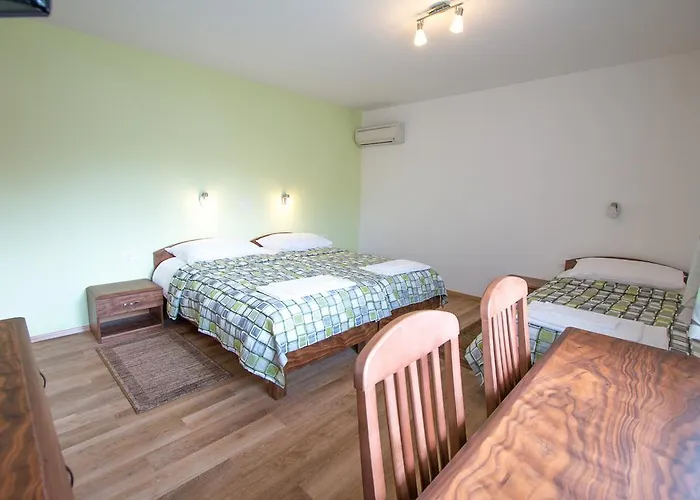 Tourist Farm Megusar *